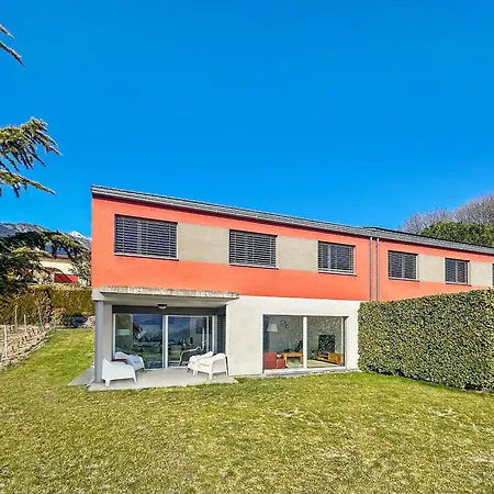 Sunny Alps Panorama Modern House Above Sion Holiday home *